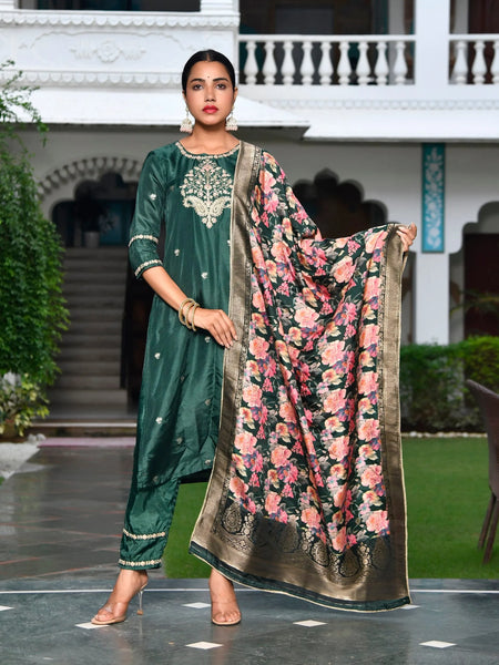 Women Silk Embroidered Pant Set & Digital Printed Dupatta (Set of 5 Pc)