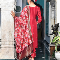 Women Silk Embroidered Pant Set & Digital Printed Dupatta (Set of 5 Pc)