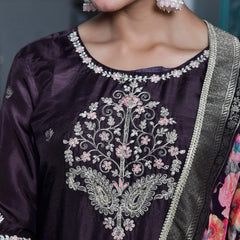 Women Silk Embroidered Pant Set & Digital Printed Dupatta (Set of 5 Pc)