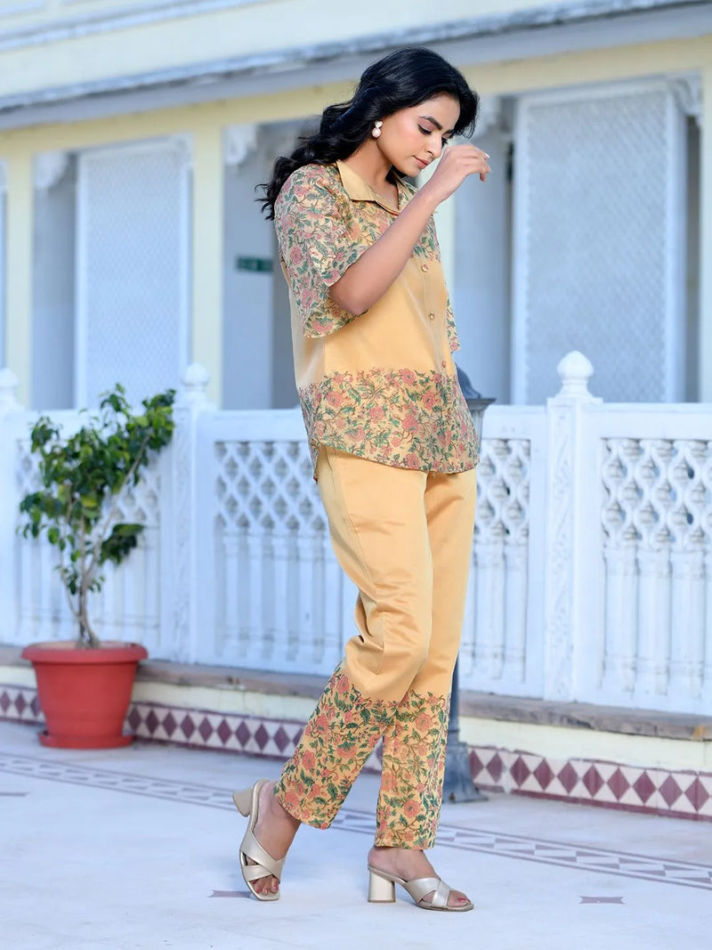Women Cream Henna Linen Digital Printed Co-ord Set (Set of 5 Pc)