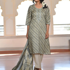 Women Silk Digital Printed Suit Set (Set of 5 Pc)