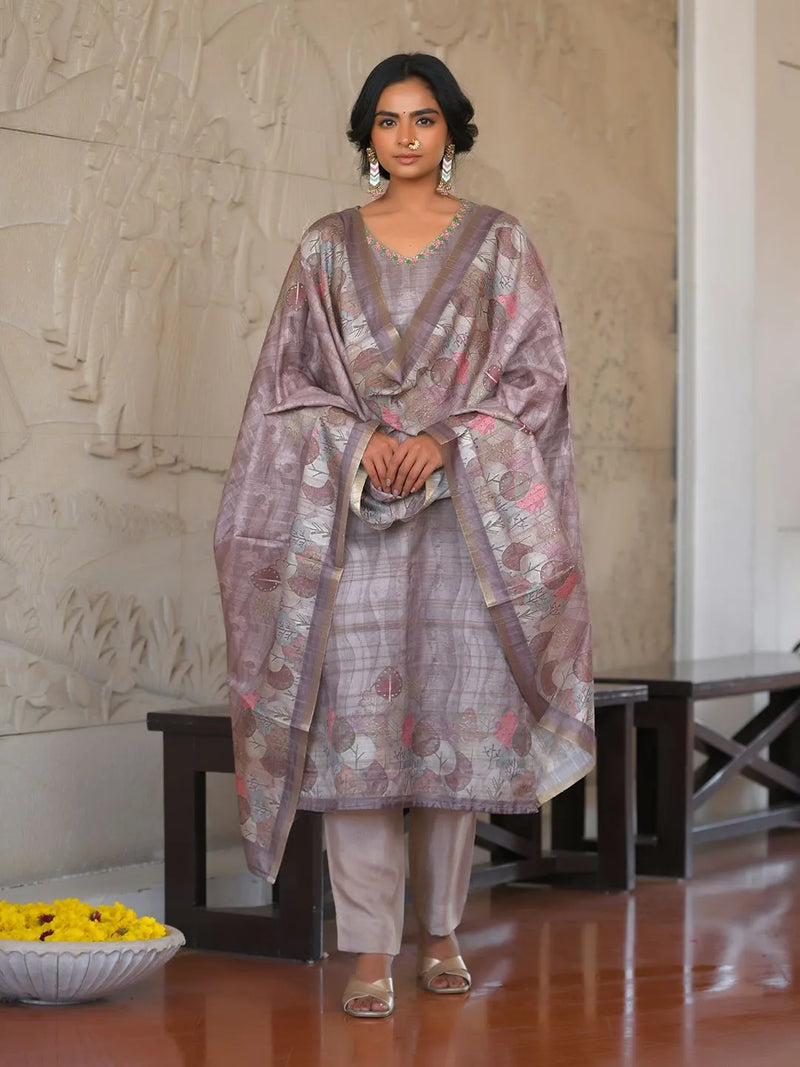 Women Silk Digital Printed Suit Set (Set of 5 Pc)