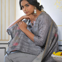 Women Silk Digital Printed Suit Set (Set of 5 Pc)
