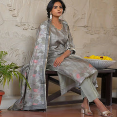 Women Silk Digital Printed Suit Set (Set of 5 Pc)