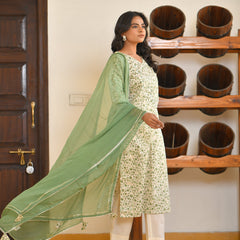 Women Cream Cotton Foil PrintedEmbroidered Suit Set (Set of 5 Pc)