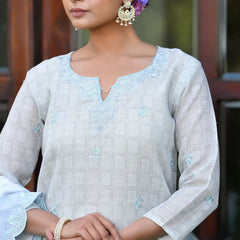 Women Grey Linen Suit  Set With Cutwork Dupatta (Set of 5 Pc)