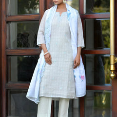 Women Grey Linen Suit  Set With Cutwork Dupatta (Set of 5 Pc)