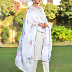 Women Grey Linen Suit  Set With Cutwork Dupatta (Set of 5 Pc)