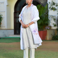 Women Grey Linen Suit  Set With Cutwork Dupatta (Set of 5 Pc)