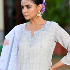 Women Grey Linen Suit  Set With Cutwork Dupatta (Set of 5 Pc)