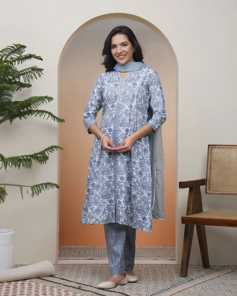 Women Grey Panel Kurta With Cotton Pant & Dupatta (Set of 5 Pc)
