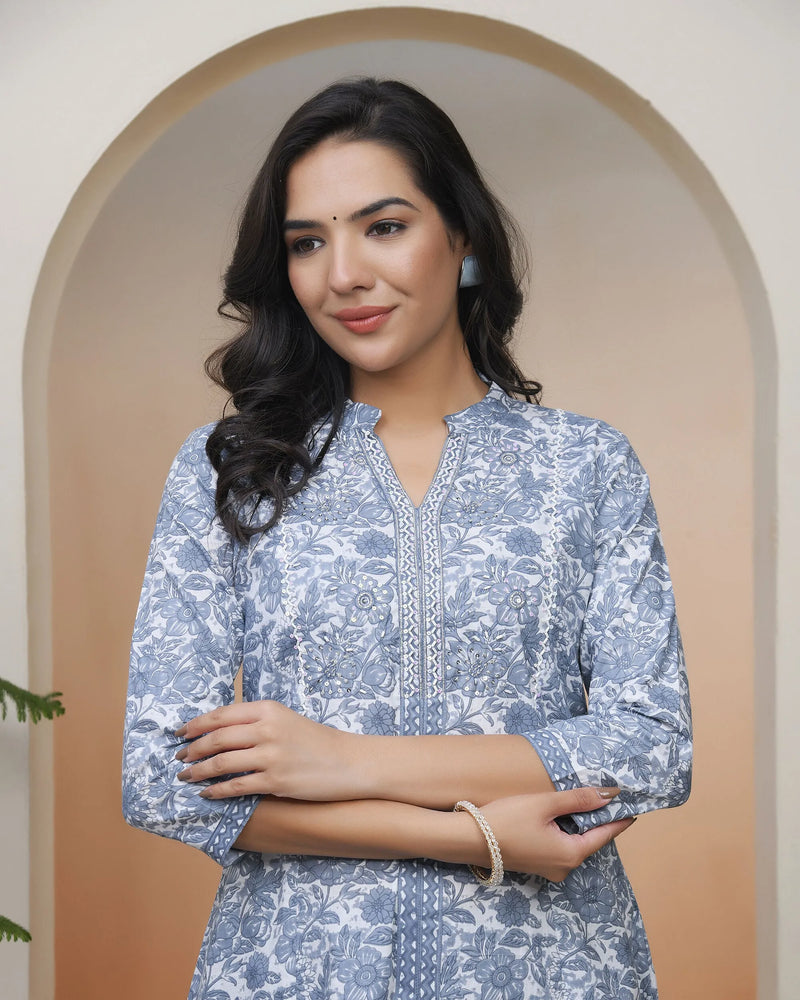 Women Grey Panel Kurta With Cotton Pant & Dupatta (Set of 5 Pc)