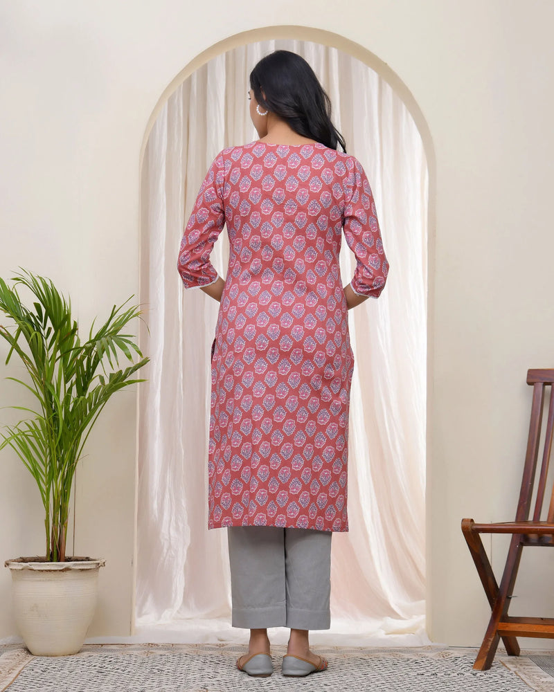 Women Pink Cotton Printed Straight Kurti (Set of 5 Pc)