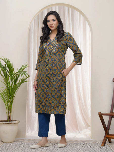Blue Ajkakh Printed Kurti With Embroidered Yoke (Set of 5 Pc)