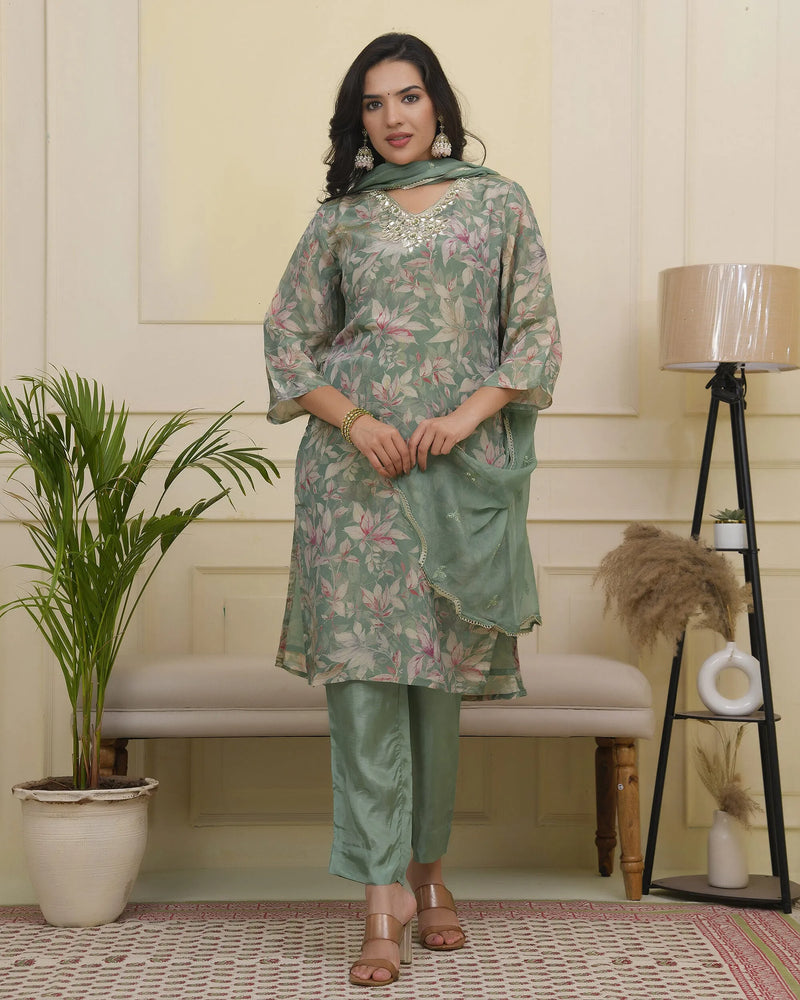 Women tissue shimmer kurta with silk pant & dupatta (Set of 5 Pc)