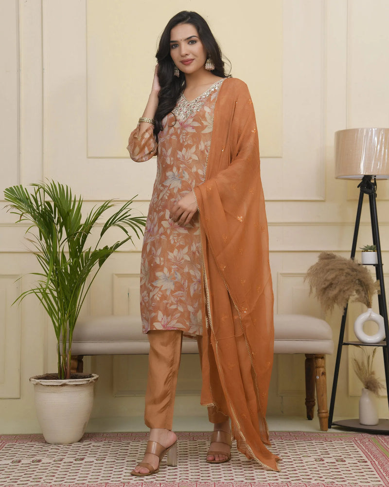 Women tissue shimmer kurta with silk pant & dupatta (Set of 5 Pc)