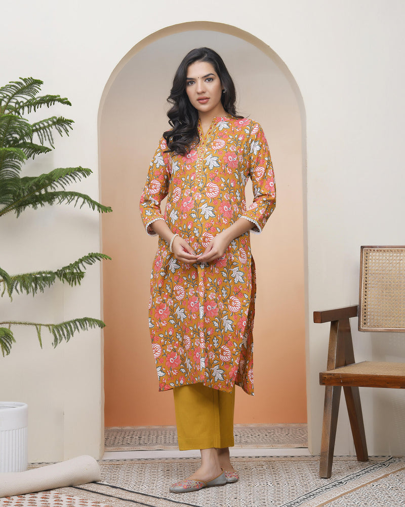 Vaasva Women Mustard Cotton Printed Straight Kurti With Pant (Set of 5 Pc)