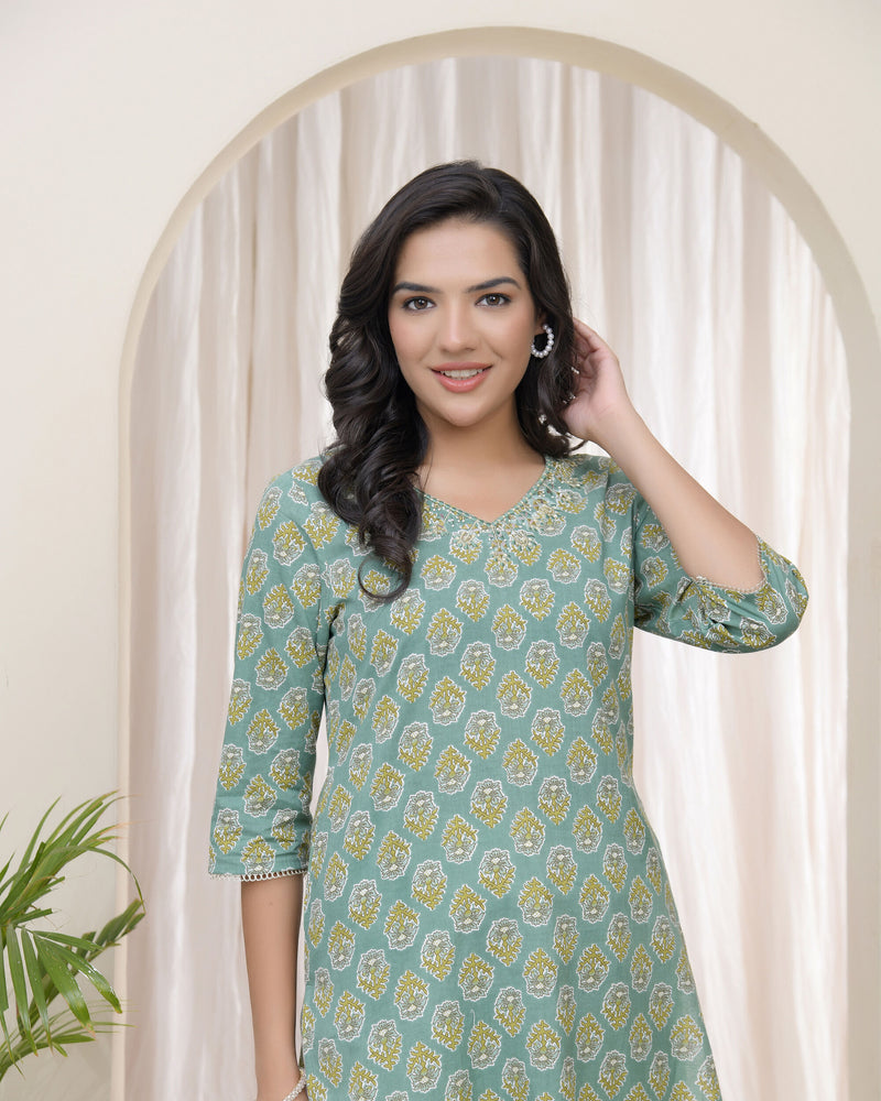 Vaasva Women Aqua Cotton printed Straight Kurti with pant (Set of 5 Pc)