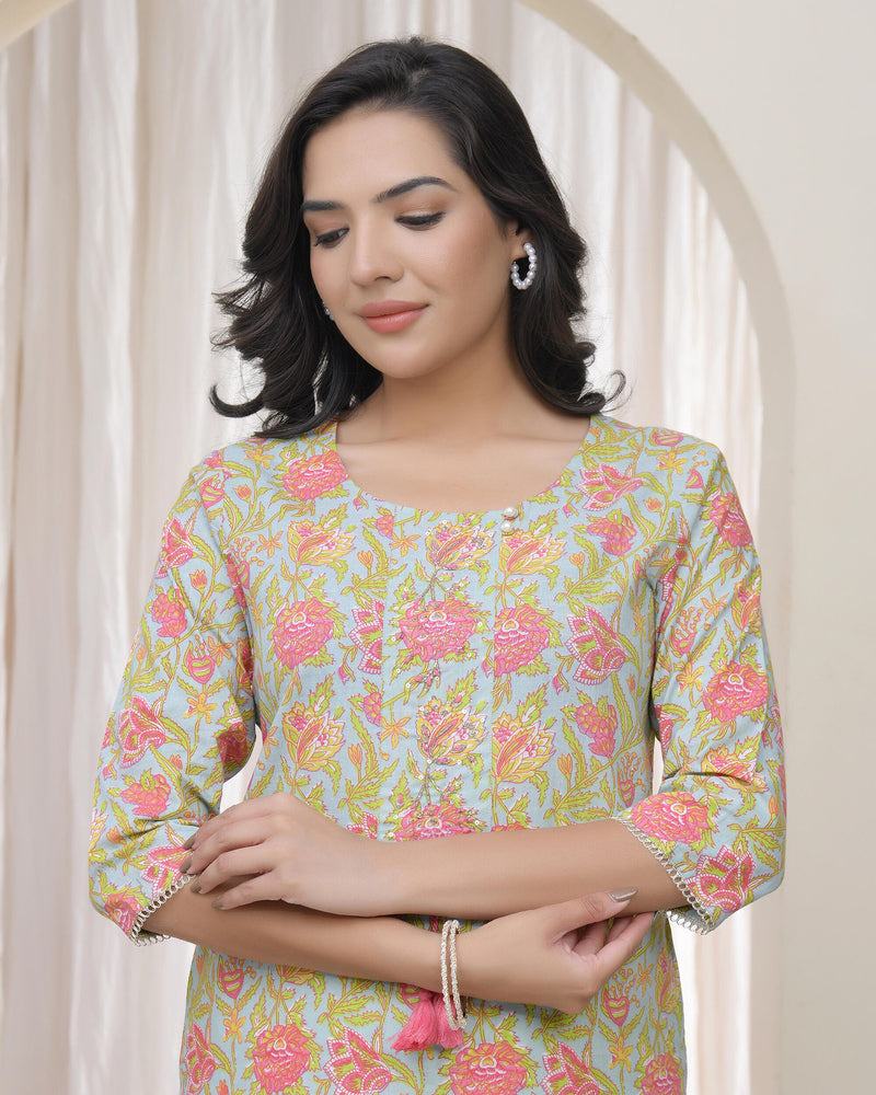 Vaasva Women Multi Cotton printed Straight Kurti with pant (Set of 5 Pc)