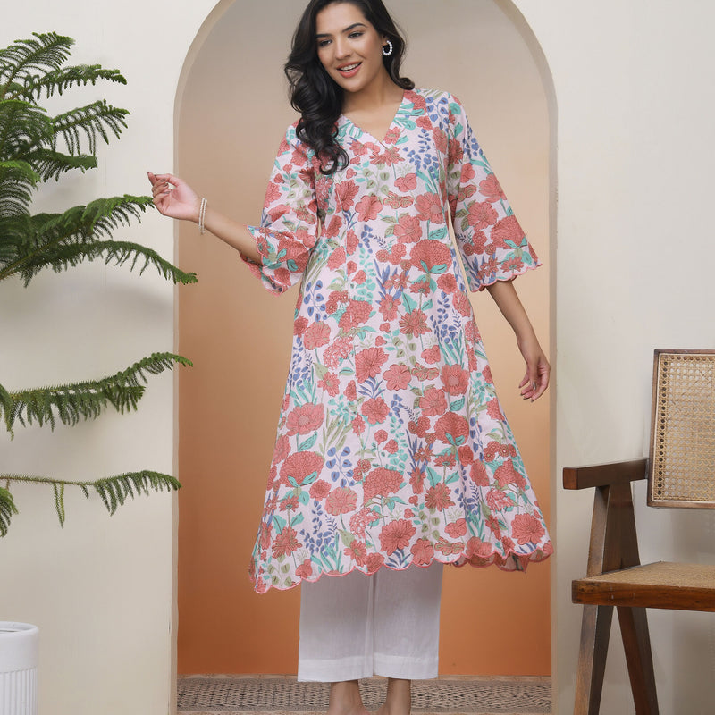 Vaasva Women Peach floral Cotton printed flare Kurti with pant (Set of 5 Pc)