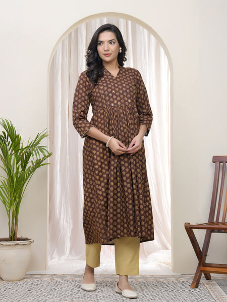 Vaasva Brown boonta Cotton printed gathered Kurti with pant (Set of 5 Pc)