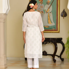 (Vaasva) Women White blue linen kurta with cotton pant & dupatta (Set of 5 Pc)