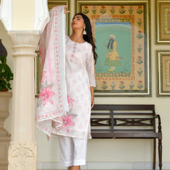 (Vaasva) Women White green linen kurta with cotton pant & dupatta (Set of 5pc)