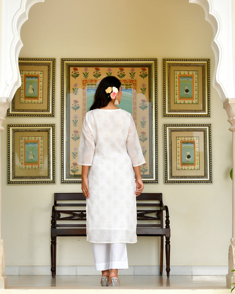 (Vaasva) Women White yellow linen kurta with cotton pant & dupatta (Set of 5pc)