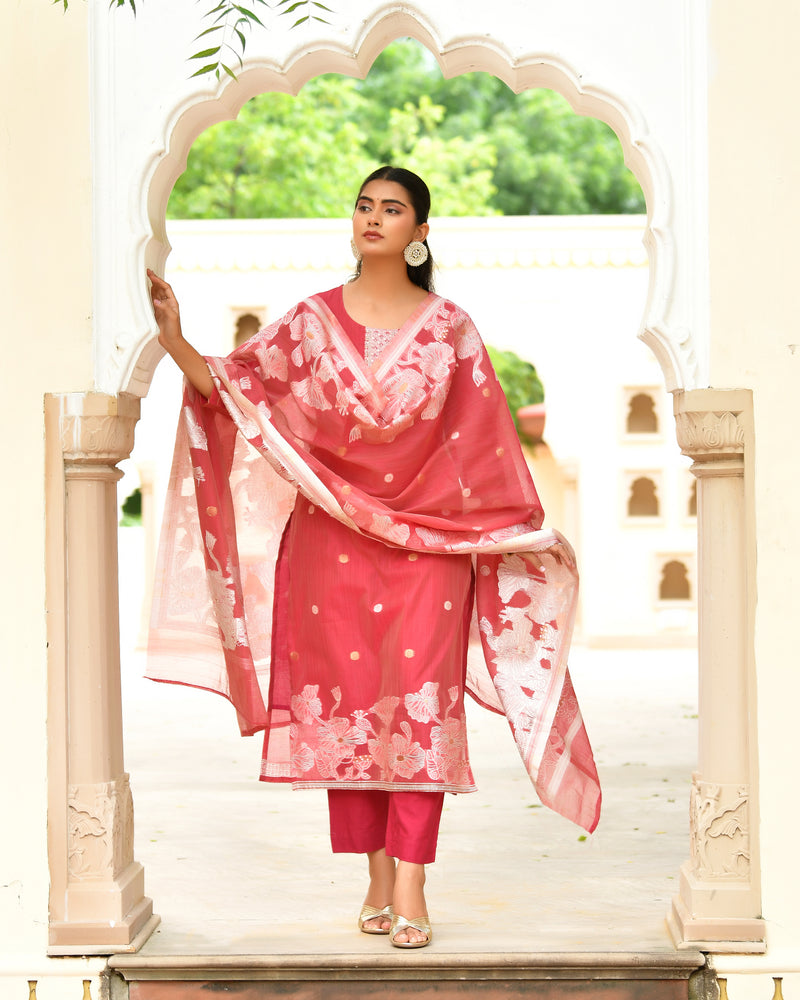 (Vaasva) Women Wine jamdani kurta with cotton pant & dupatta (Set of 5pc)