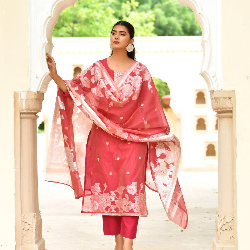 (Vaasva) Women Wine jamdani kurta with cotton pant & dupatta (Set of 5pc)