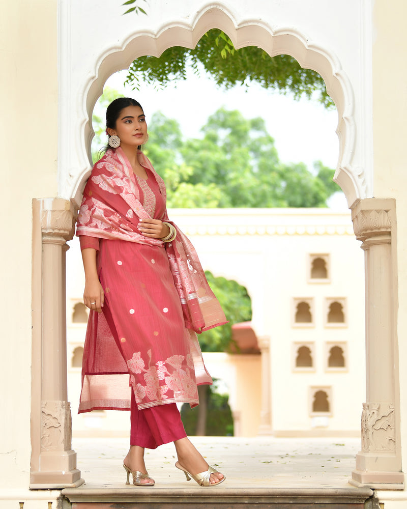 (Vaasva) Women Wine jamdani kurta with cotton pant & dupatta (Set of 5pc)