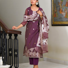(Vaasva) Women Red jamdani kurta with cotton pant & dupatta (Set of 5pc)
