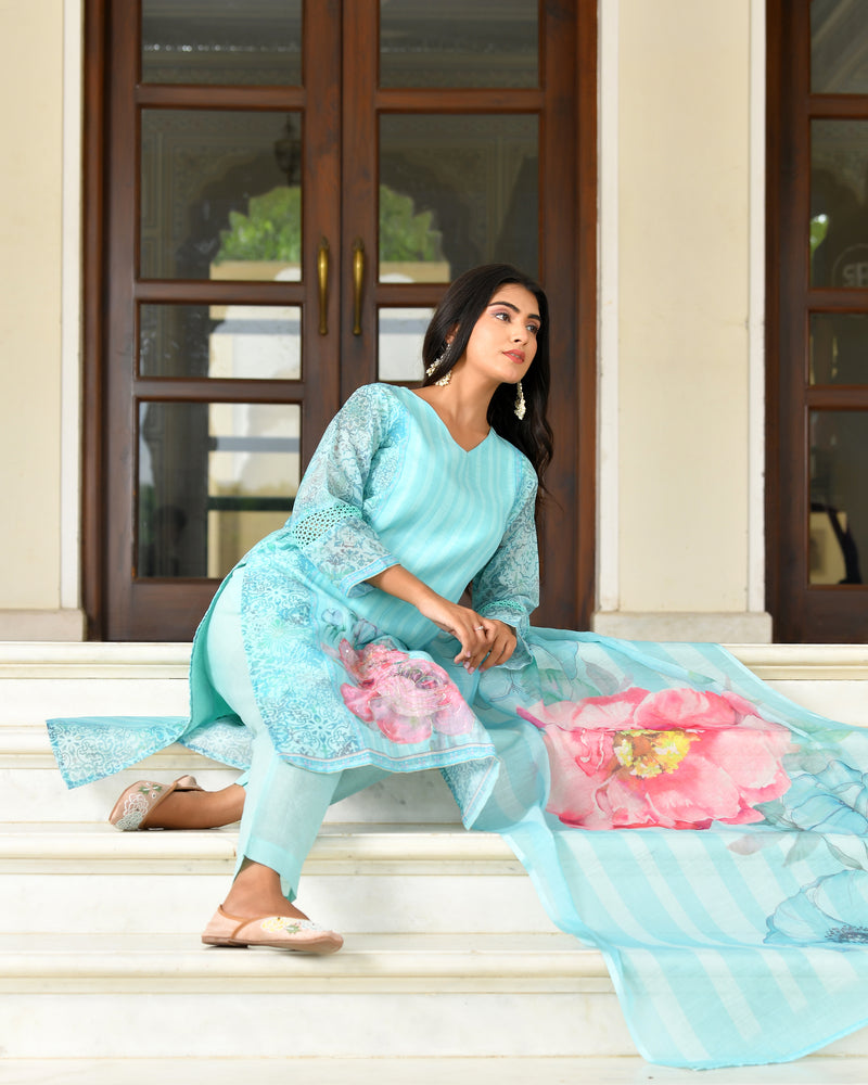 (Vaasva) Women Ivory linen kurta with cotton pant & dupatta (Set of 5pc)