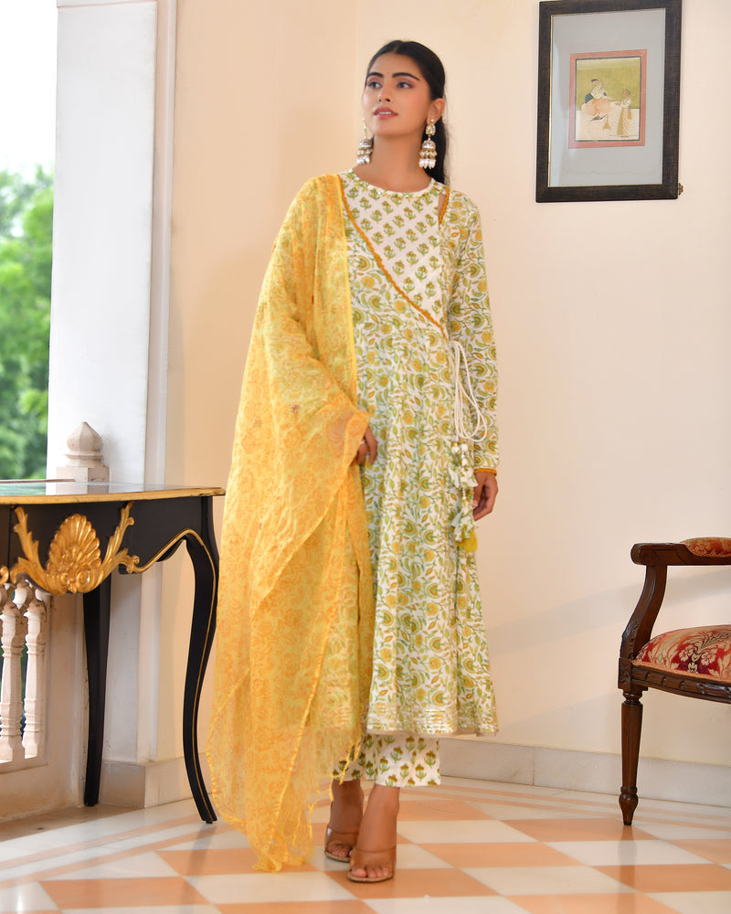 (Vaasva) Women green cotton anarkali suit with cotton pant & dupatta (Set of 5pc)