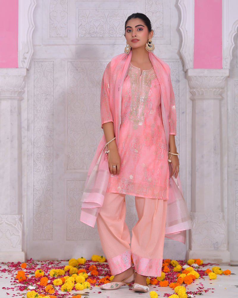 (Vaasva) Women blush chanderi kurta with farshi pant & dupatta (Set of 5pc)
