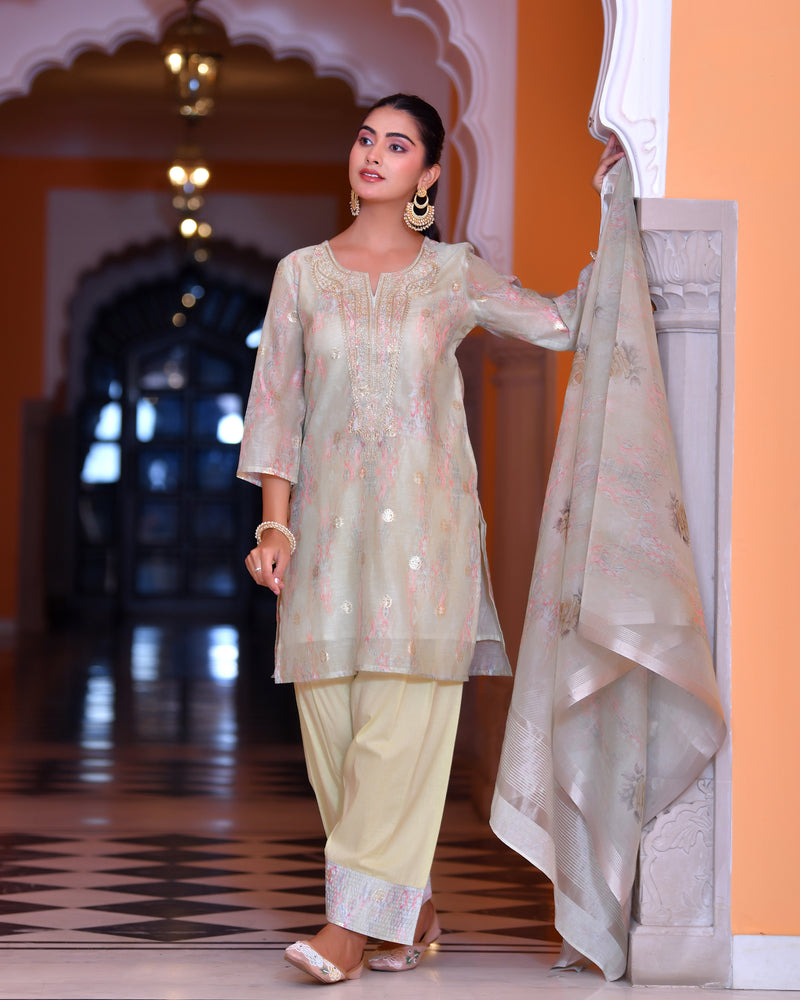 (Vaasva) Women blue chanderi kurta with farshi pant & dupatta (Set of 5pc)