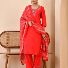 Chanderi Madder Solid Embroidered Kurta Pant And Printed Dupatta Set (Set of 5 Pc)
