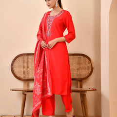 Chanderi Madder Solid Embroidered Kurta Pant And Printed Dupatta Set (Set of 5 Pc)