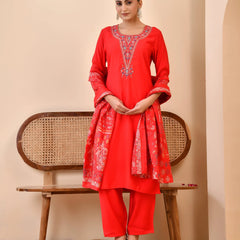Chanderi Madder Solid Embroidered Kurta Pant And Printed Dupatta Set (Set of 5 Pc)