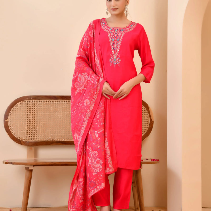 Chanderi Vermillion Solid Embroidered Kurta Pant And Printed Dupatta Set (Set of 5 Pc)