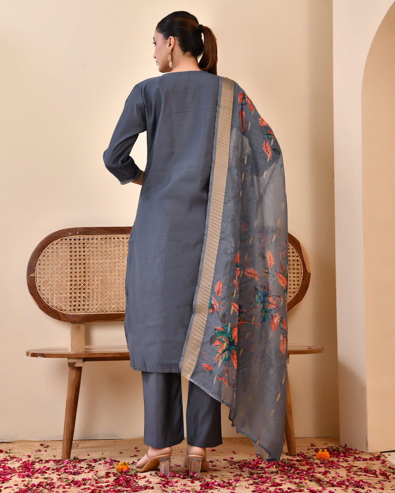 Chanderi Coral Solid Embroidered Kurta Pant Set With Printed Dupatta Set (Set of 5 Pc)