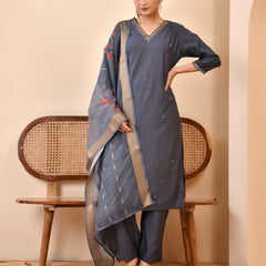 Chanderi Coral Solid Embroidered Kurta Pant Set With Printed Dupatta Set (Set of 5 Pc)