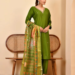 Chanderi Grass Green Solid Embroidered Kurta Pant Set With Printed Dupatta Set (Set of 5 Pc)