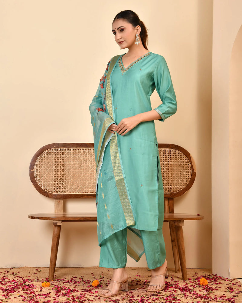 Chanderi V neck Hand Embroidered Aqua Solid  kurta Pant Set With Printed Dupatta Set (Set of 5 Pc)