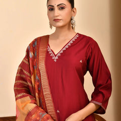 Chanderi V neck Hand Embroidered Maroon Solid  Kurta Pant Set With Printed Dupatta Set (Set of 5 Pc)