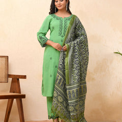 Pista Embroidered Kurta Set With Solid Pants & Printed Dupatta (Set of 5 Pc)