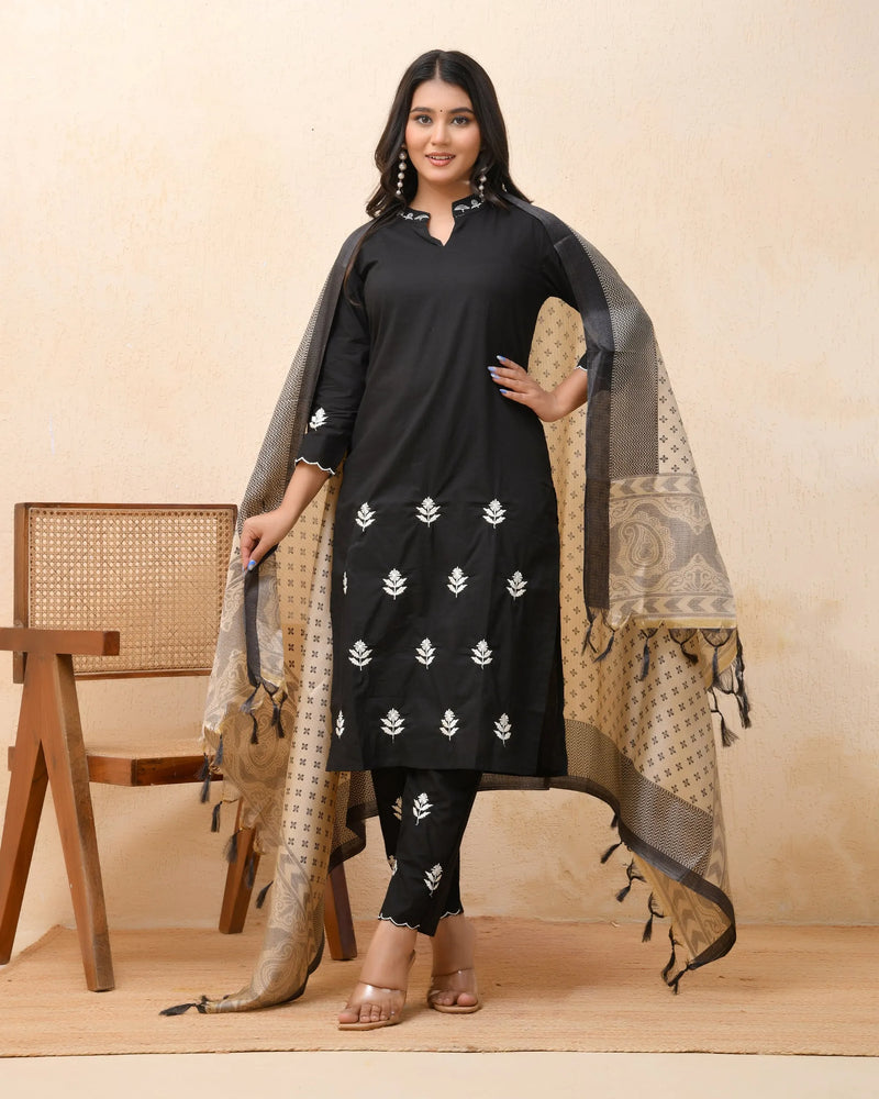 Black Embroidered Kurta Set With Solid Pants & Printed Dupatta (Set of 5 Pc)