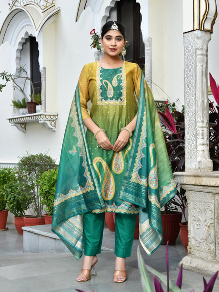 (Vaasva) Women Mul Chanderi green paisley printed suit set (Set of 5pc)