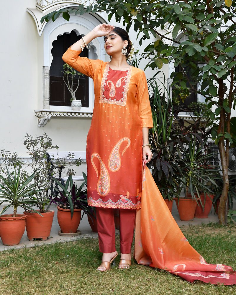 (Vaasva) Women Mul Chanderi orange paisley printed suit set (Set of 5pc)