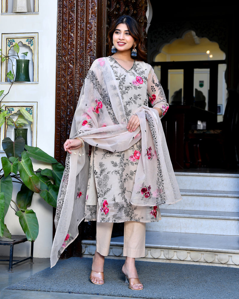 (Vaasva) Women organza beige embroidered suit set (Set of 5pc)